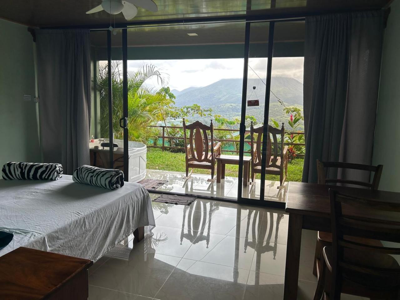 Encanto Arenal Lodge La Fortuna Rum bild