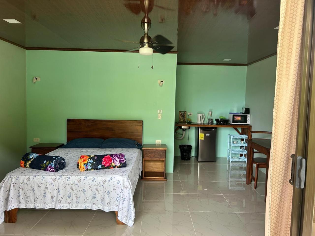 Encanto Arenal Lodge La Fortuna Rum bild